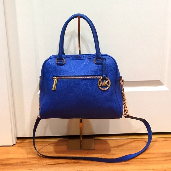Michael Kors Handbags - Michael Kors EUC Knox Satchel Colbalt Blue Crossbody Satchel Purse Gold Accents